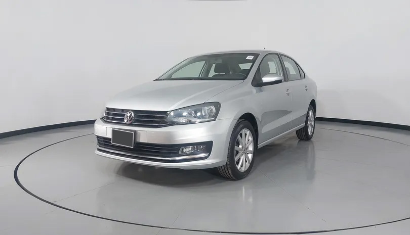 Volkswagen Vento 1.6 HIGHLINE AUTO Sedan 2020 Automático 