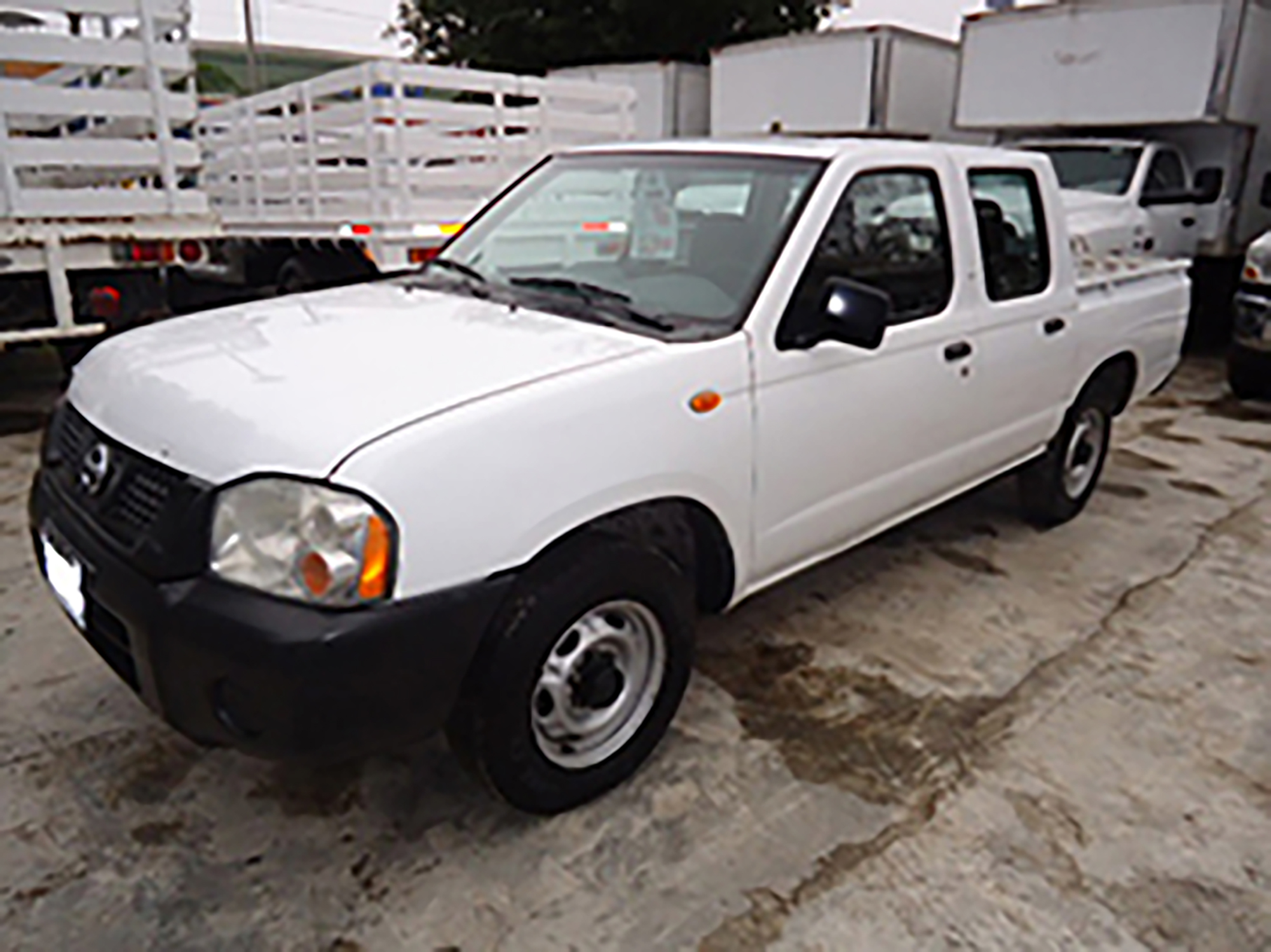 Nissan NP300 Doble Cabina Modelo 2014