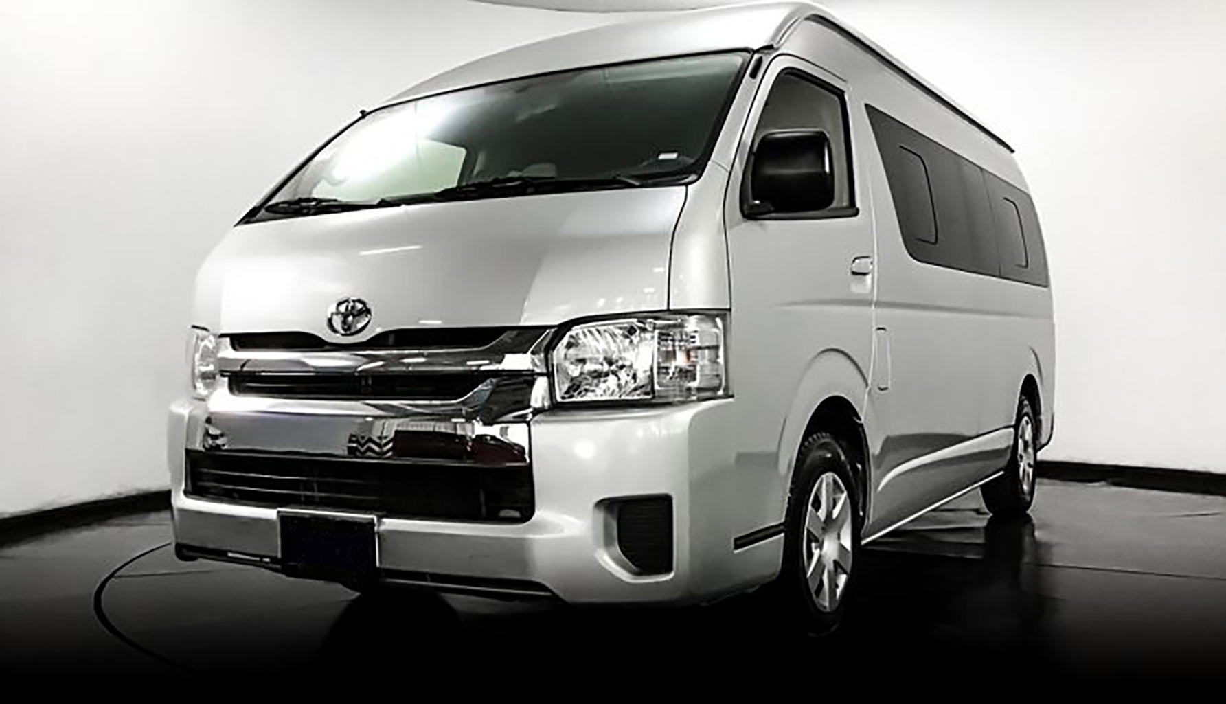 Toyota Hiace GL 15 pas. 2016